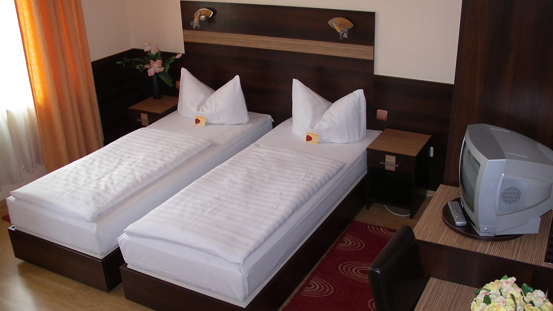 Hotel Elbe Street 34 Frankfurt am Main 3*,