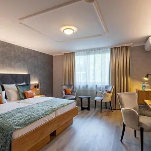Hotel Westend An Der Messe, Frankfurt am Main