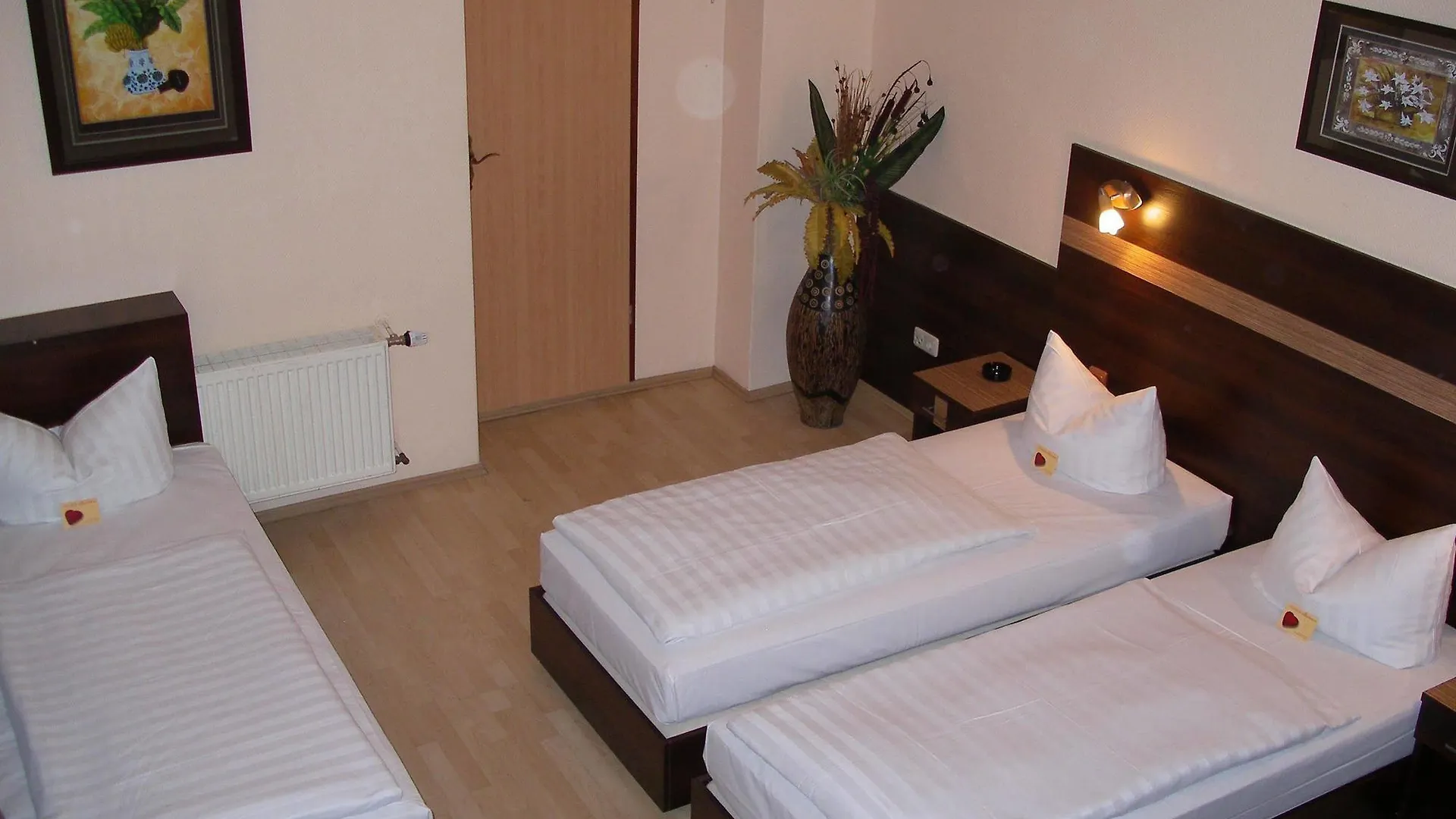 Hotel Elbe Street 34 Frankfurt am Main